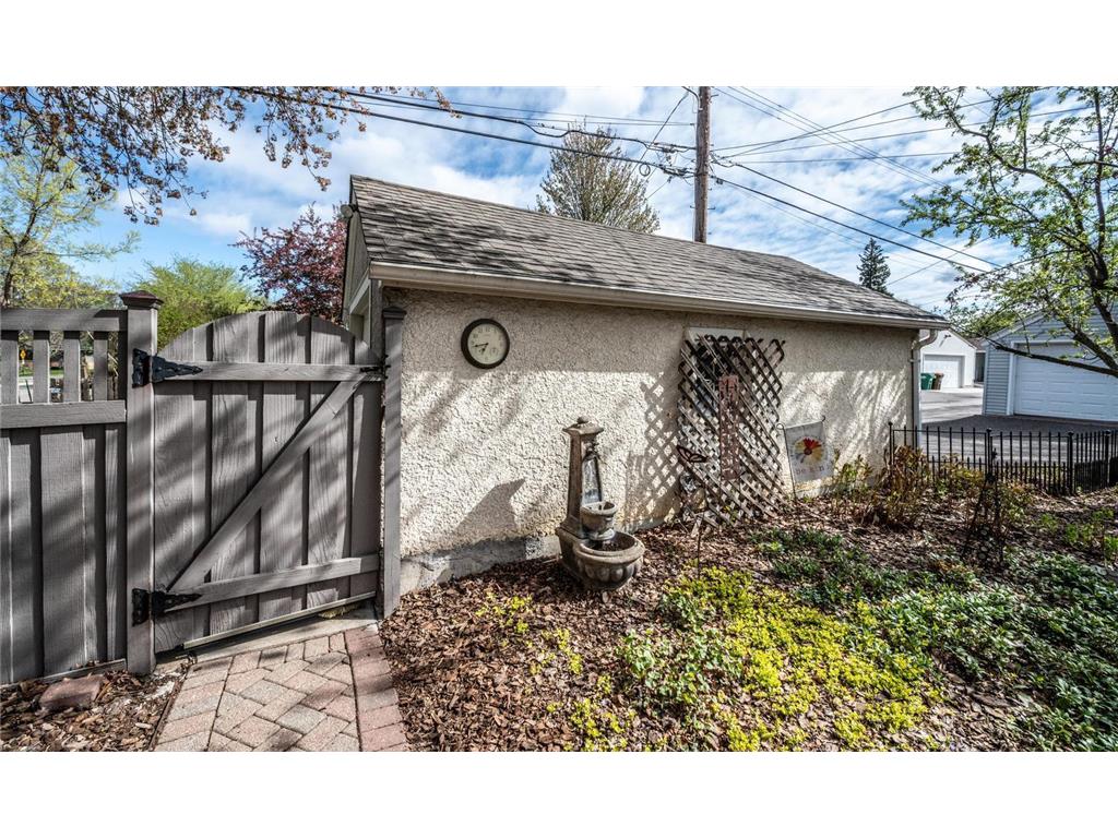 1513 Hoyt Avenue W Falcon Heights MN 55108 7068515 image7