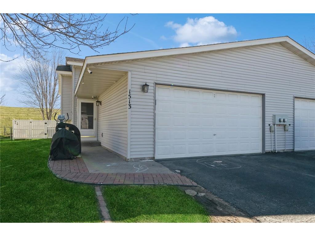 1513 Mcintosh Circle Shakopee MN 55379 6518023 image1