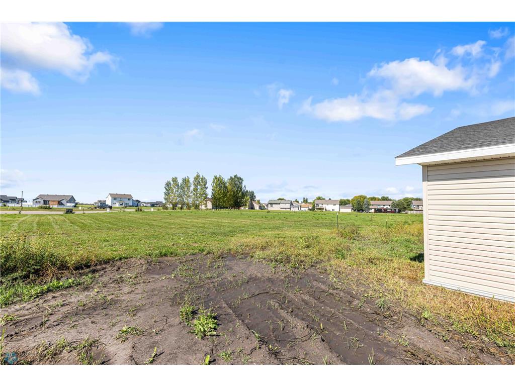 1513 Parke Avenue S Glyndon MN 56547 6750814 image23