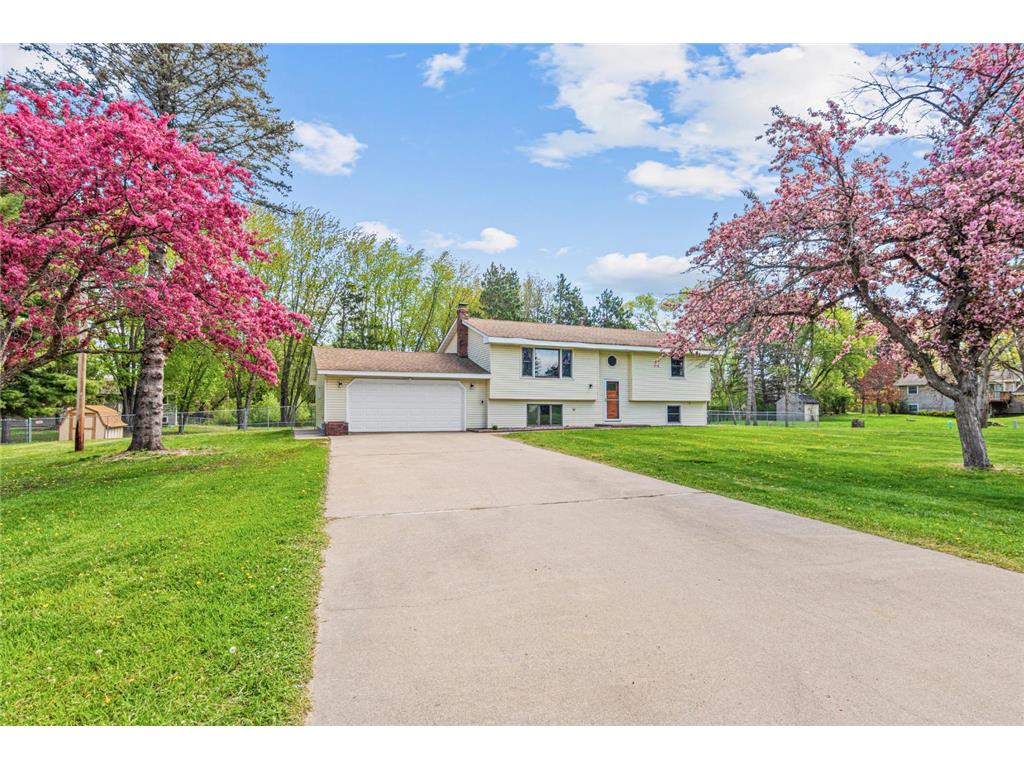 15133 Taylor Street NE Ham Lake MN 55304 7059504 image1