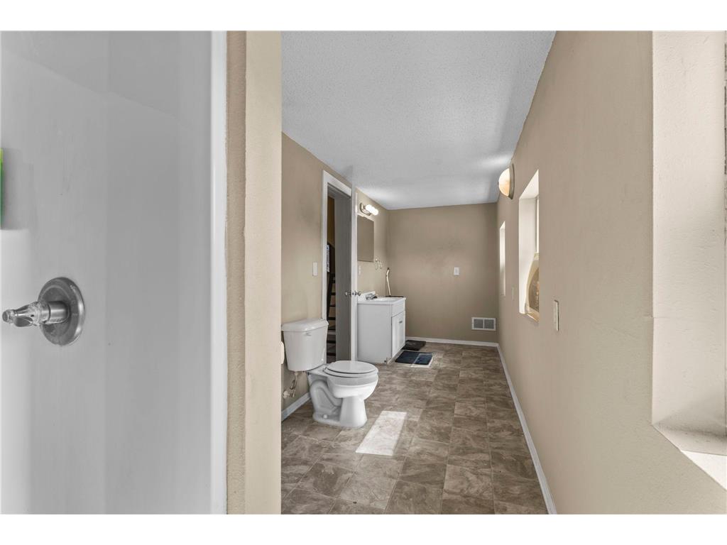 1515 2nd Street N Saint Cloud MN 56303 7058409 image27