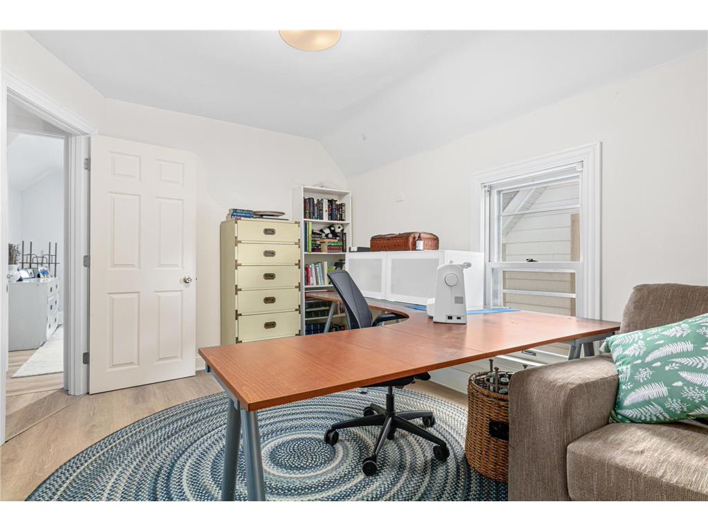 1515 Blair Ave Saint Paul MN 55104 7045155 image15