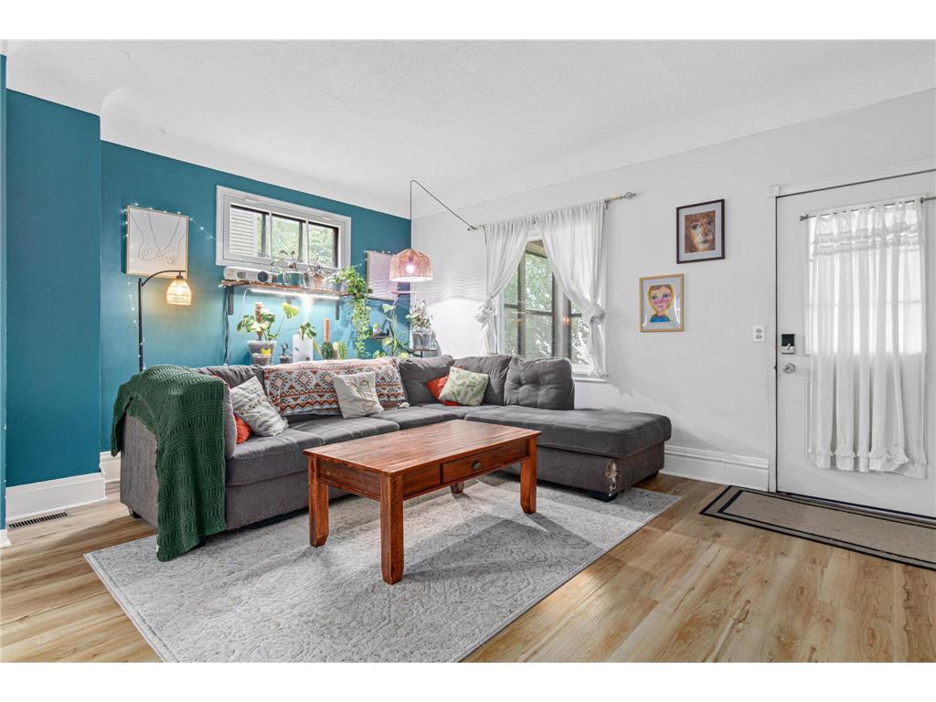 1515 Blair Ave Saint Paul MN 55104 7045155 image22