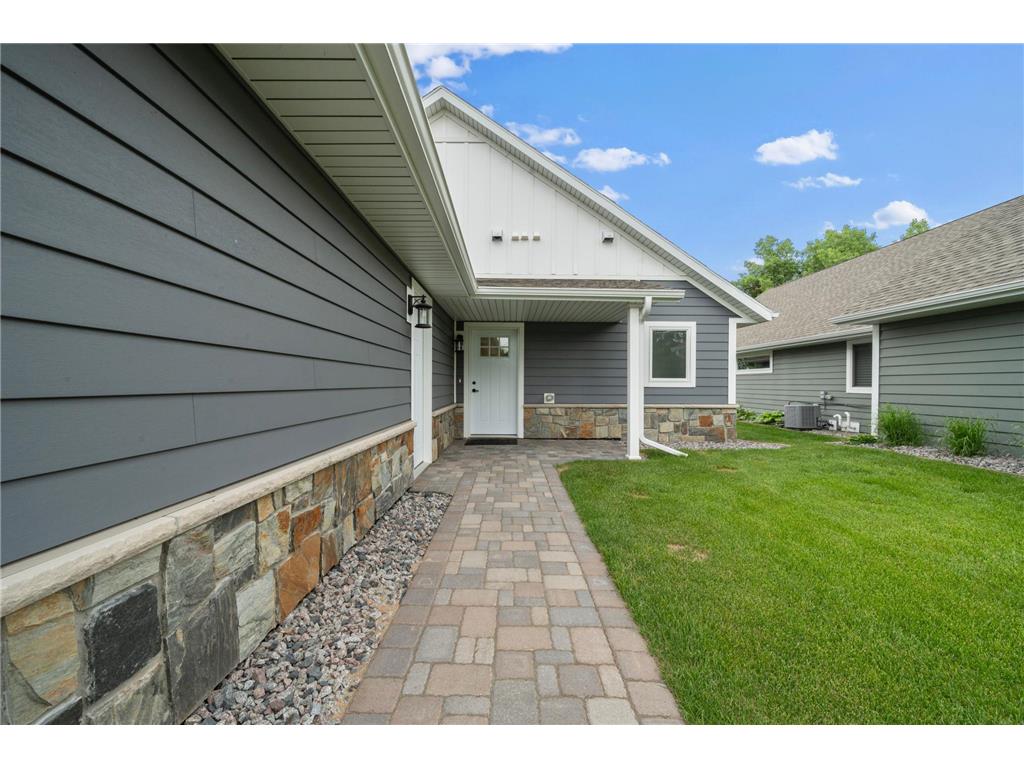 1515 Geneva Road NE Alexandria MN 56308 - Geneva 7098759 image4