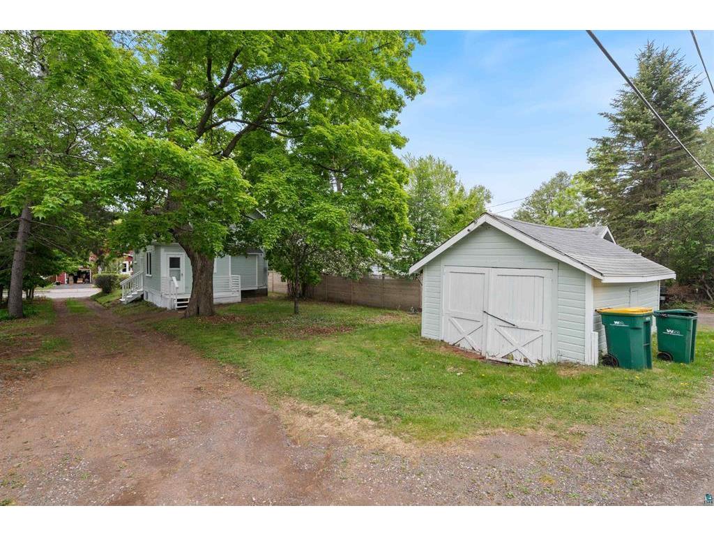 1515 N 8th Avenue E Duluth MN 55805 7087645 image23