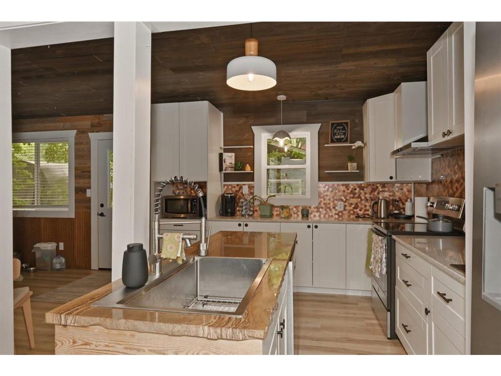 1515 N 9th Avenue E Duluth MN 55805 7110972 image9