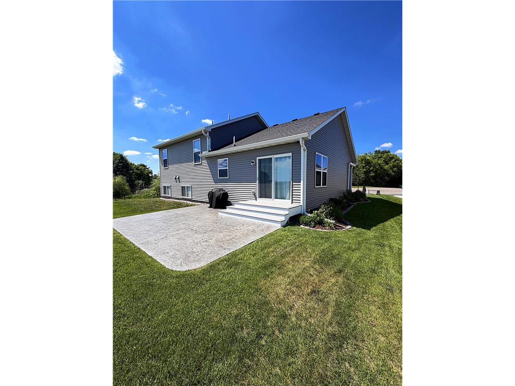 1515 Raymond Drive Waconia MN 55387 7090621 image8