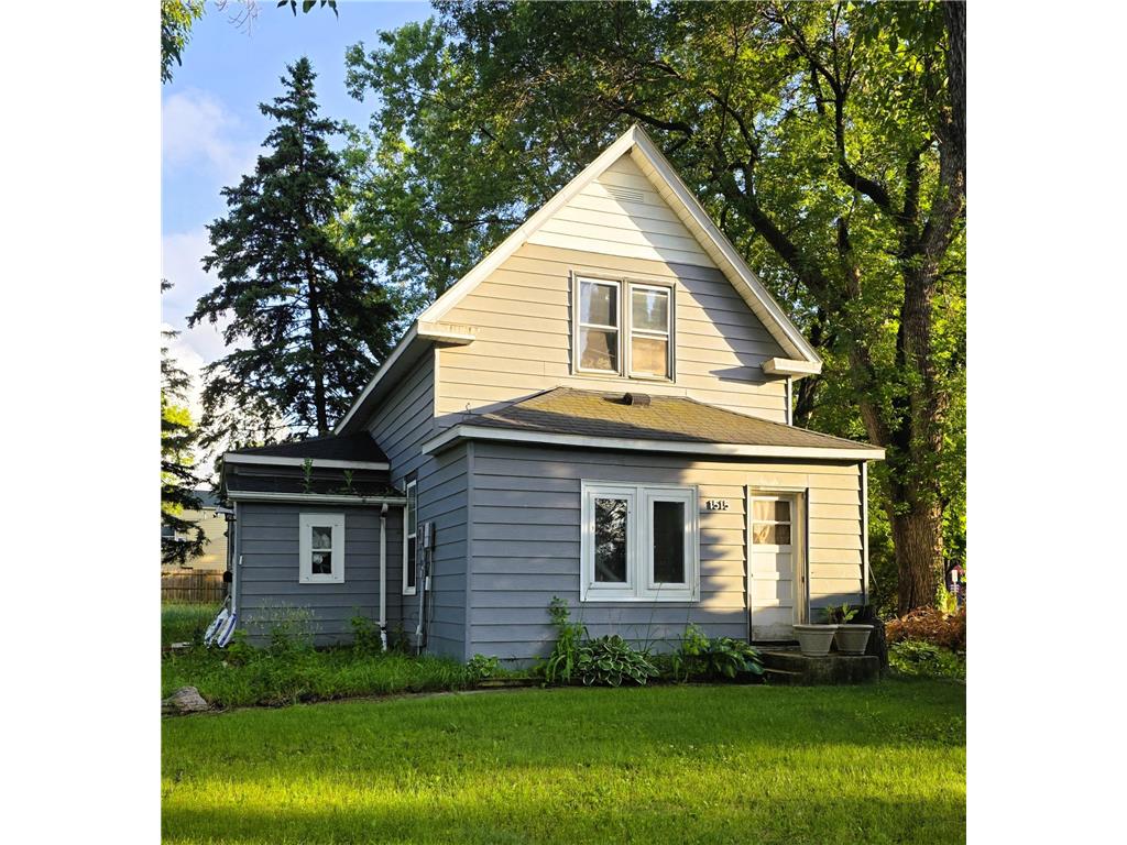 1515 Trott Avenue SW Willmar MN 56201 7087737 image1