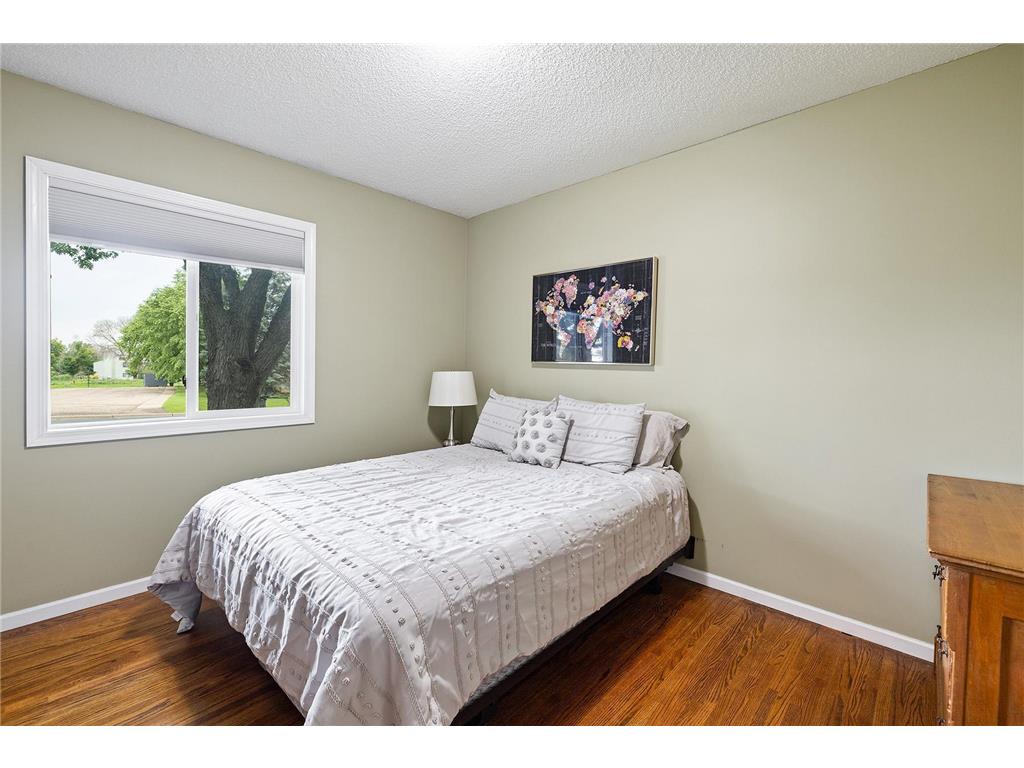 1515 Woodhill Road Burnsville MN 55337 6583092 image18