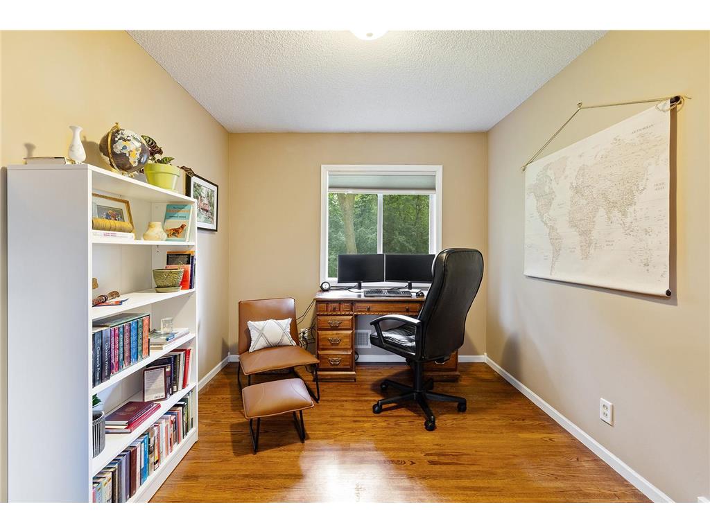 1515 Woodhill Road Burnsville MN 55337 6583092 image19