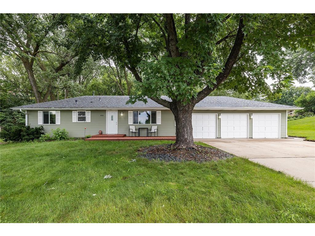 1515 Woodhill Road Burnsville MN 55337 6583092 image2