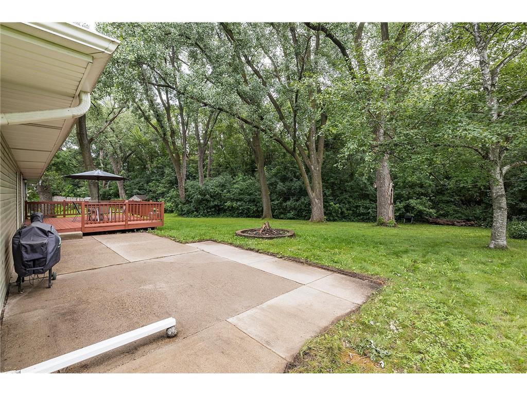 1515 Woodhill Road Burnsville MN 55337 6583092 image28