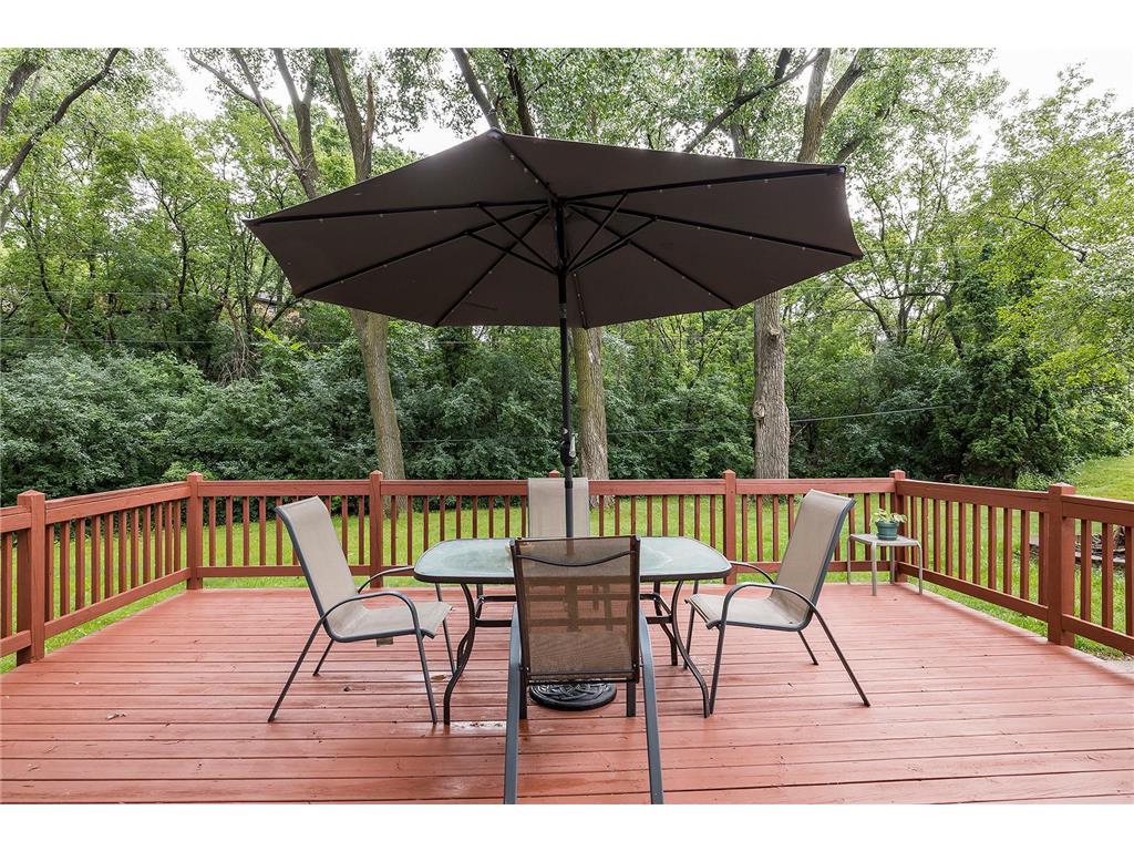 1515 Woodhill Road Burnsville MN 55337 6583092 image9