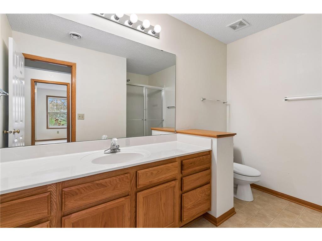 15156 Dundee Avenue Apple Valley MN 55124 7060528 image39