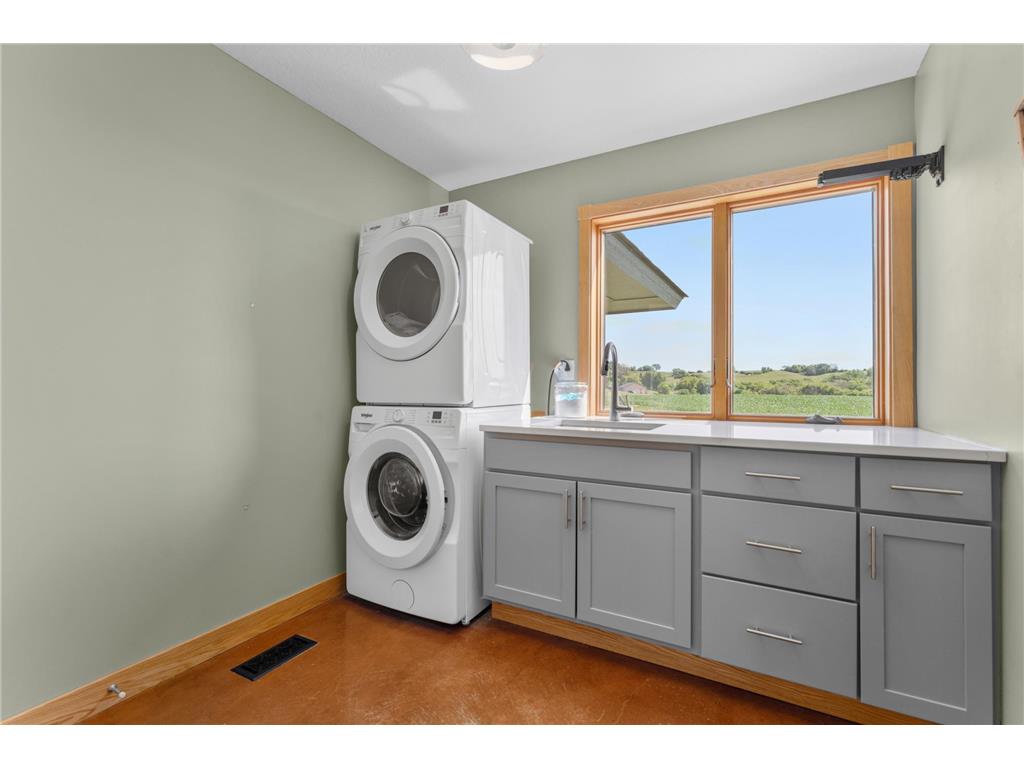 15157 County 11 Boulevard Roscoe Twp MN 55963 7103673 image34