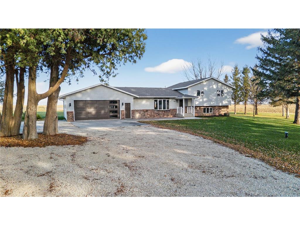 15158 241st Avenue Bristol Twp MN 55965 6819572 image1