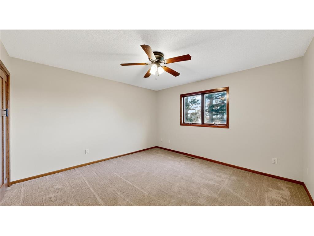 15158 241st Avenue Bristol Twp MN 55965 6819572 image24