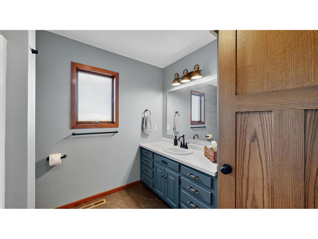 15158 241st Avenue Bristol Twp MN 55965 6819572 image30