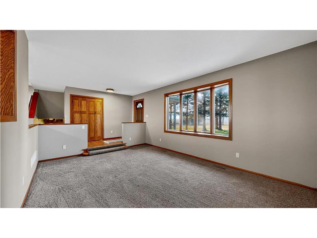 15158 241st Avenue Bristol Twp MN 55965 7042683 image15