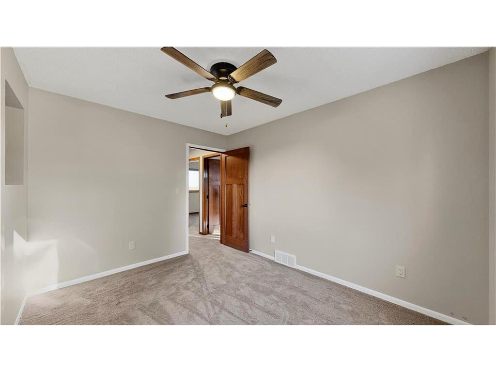 15158 241st Avenue Bristol Twp MN 55965 7042683 image24