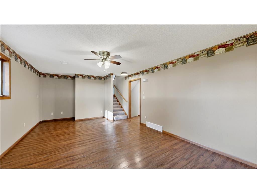 15158 241st Avenue Bristol Twp MN 55965 7042683 image30