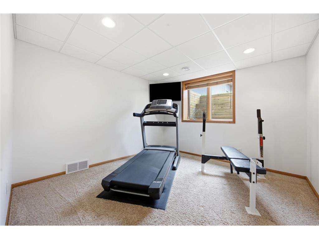 1516 3rd Street E West Fargo ND 58078 7092927 image24