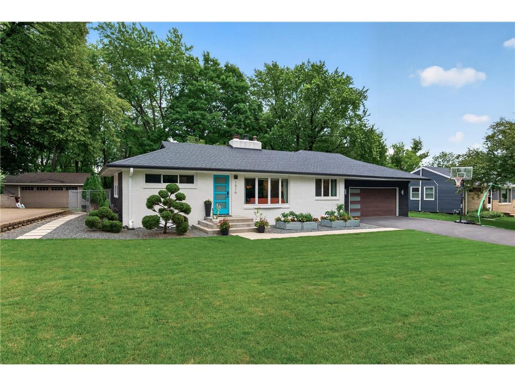 1516 Aquila Avenue N Golden Valley MN 55427 7103138 image1