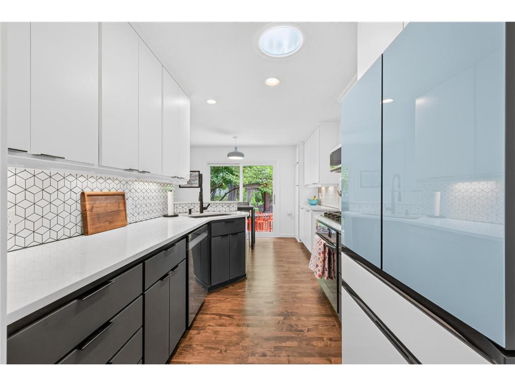 1516 Aquila Avenue N Golden Valley MN 55427 7103138 image12