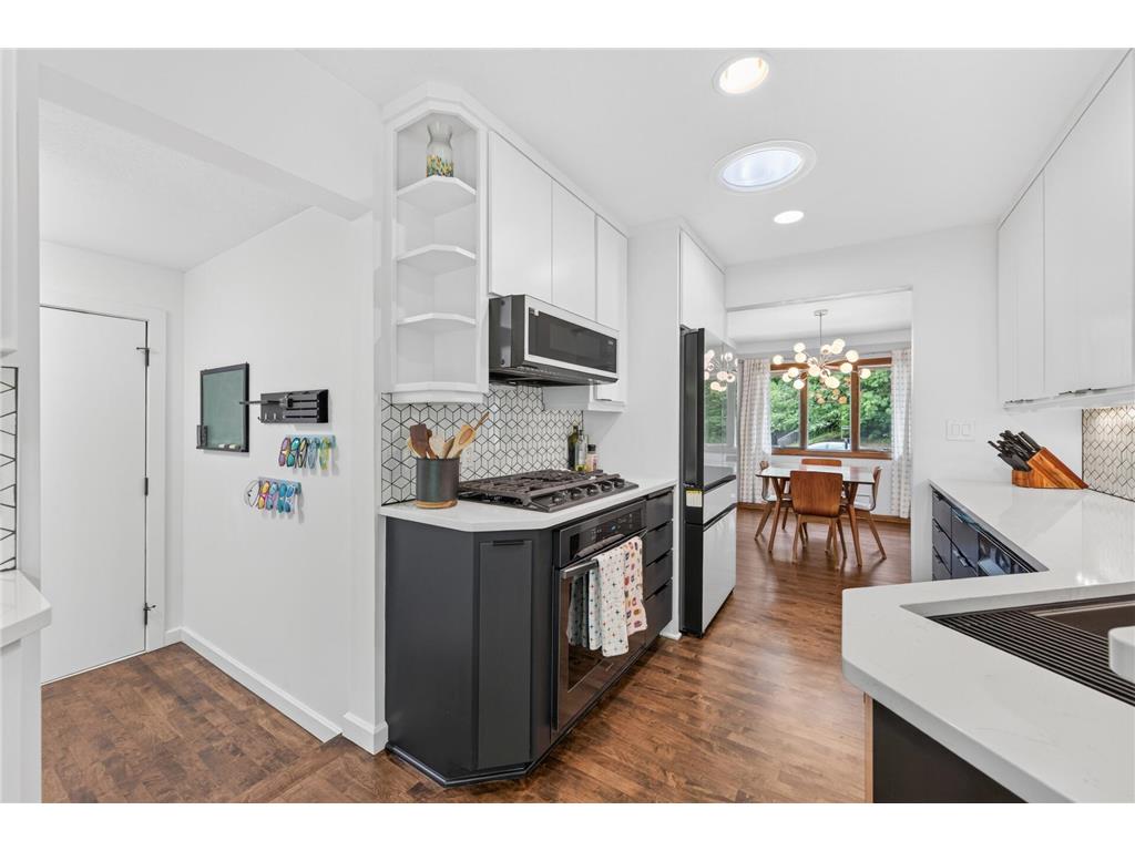 1516 Aquila Avenue N Golden Valley MN 55427 7103138 image14