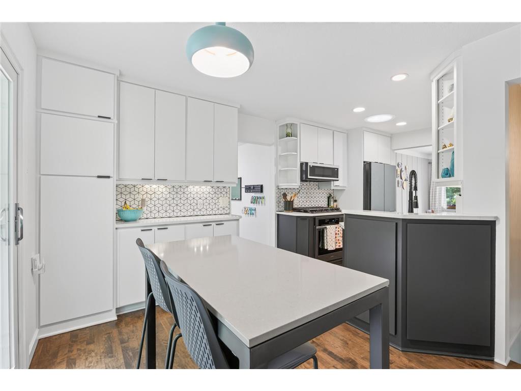 1516 Aquila Avenue N Golden Valley MN 55427 7103138 image17