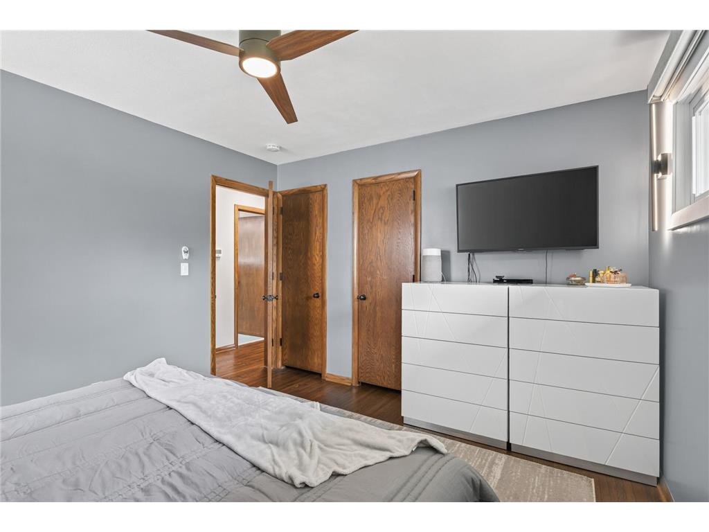 1516 Aquila Avenue N Golden Valley MN 55427 7103138 image24