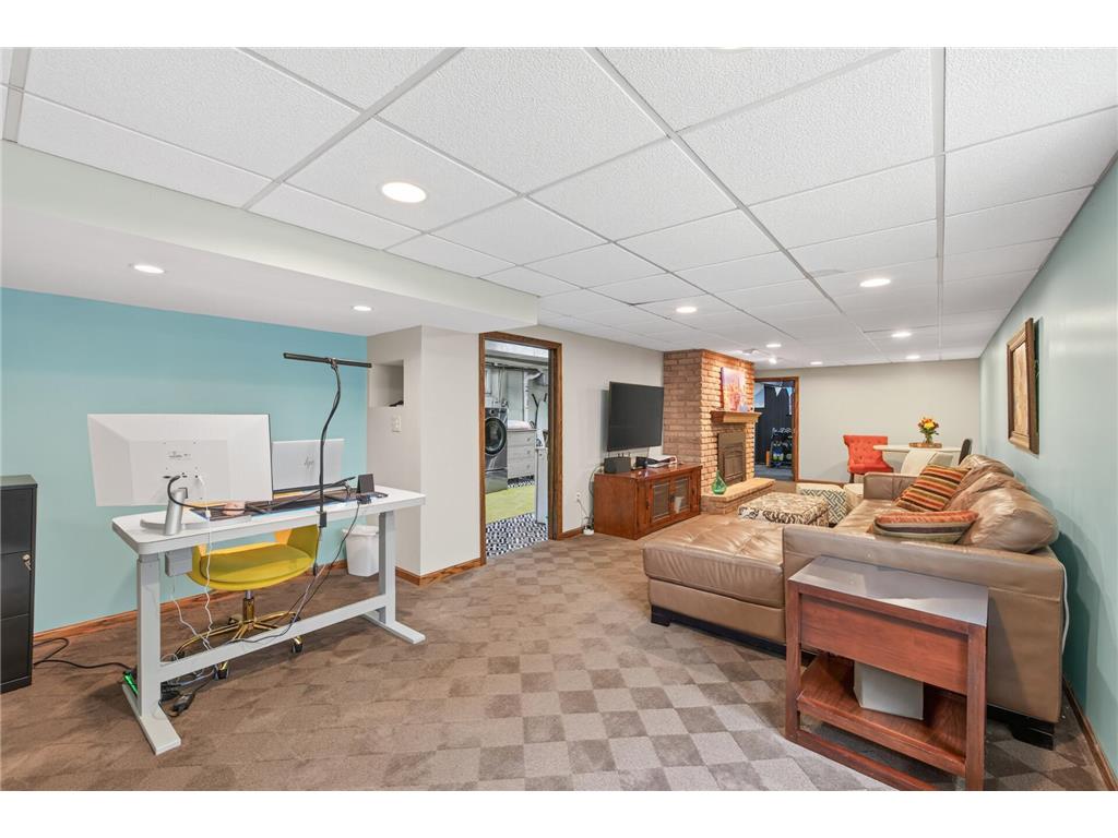 1516 Aquila Avenue N Golden Valley MN 55427 7103138 image36
