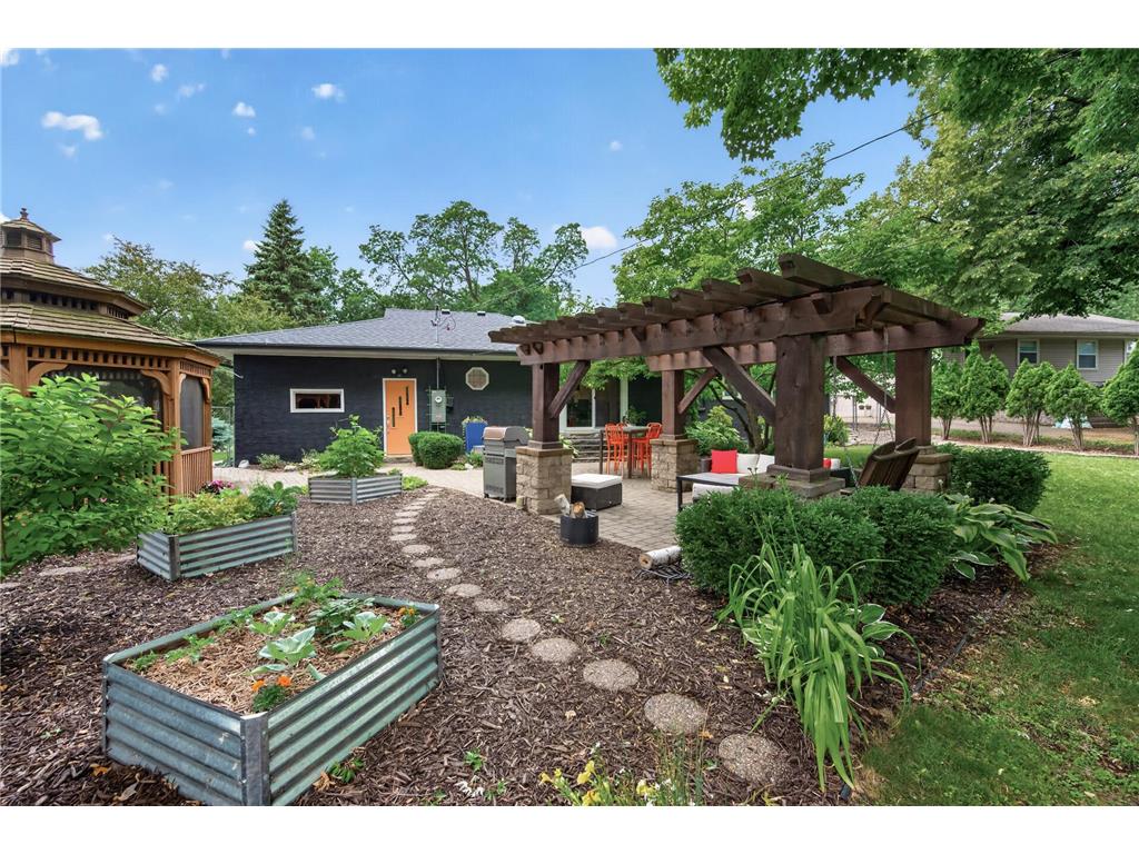 1516 Aquila Avenue N Golden Valley MN 55427 7103138 image46