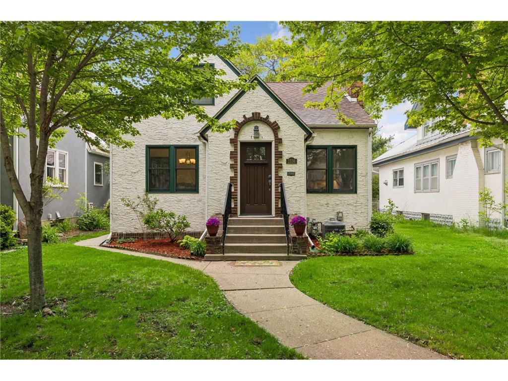 1516 Asbury Street Saint Paul MN 55108 7073963 image1