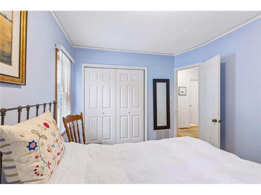 1516 Asbury Street Saint Paul MN 55108 7073963 image21