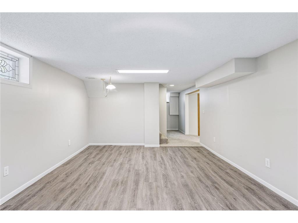 1516 Asbury Street Saint Paul MN 55108 7073963 image34