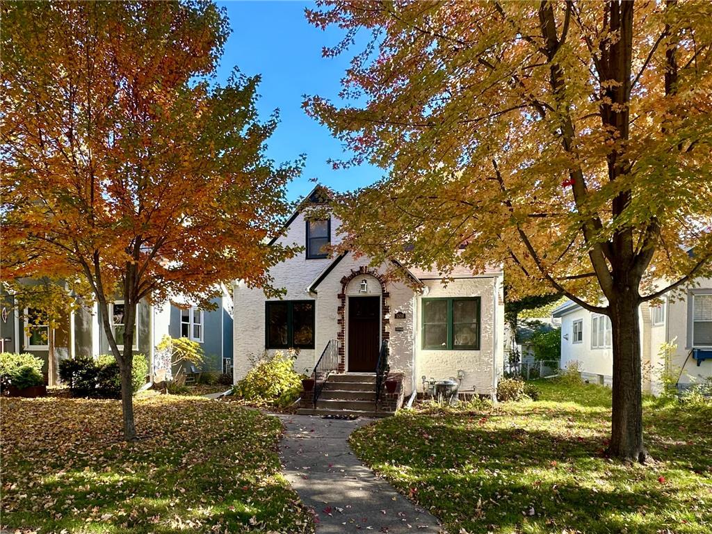 1516 Asbury Street Saint Paul MN 55108 7073963 image46