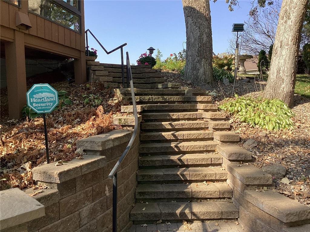 1516 Bay Oaks Drive Albert Lea MN 56007 - Fountain 6638372 image27