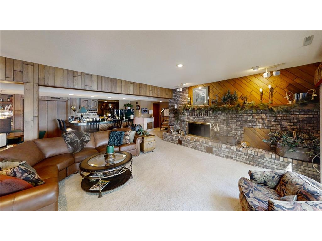 1516 Bay Oaks Drive Albert Lea MN 56007 - Fountain 6638372 image67