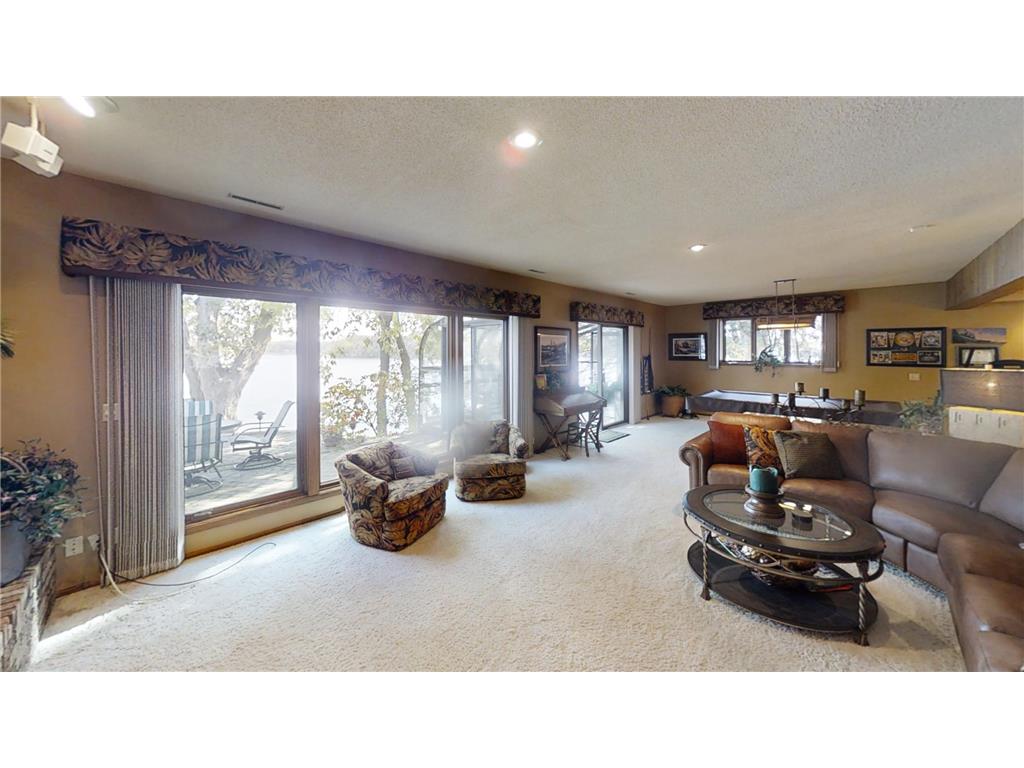 1516 Bay Oaks Drive Albert Lea MN 56007 - Fountain 6638372 image68