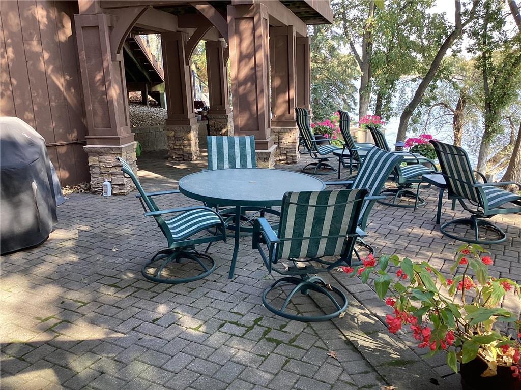 1516 Bay Oaks Drive Albert Lea MN 56007 - Fountain 6638372 image9