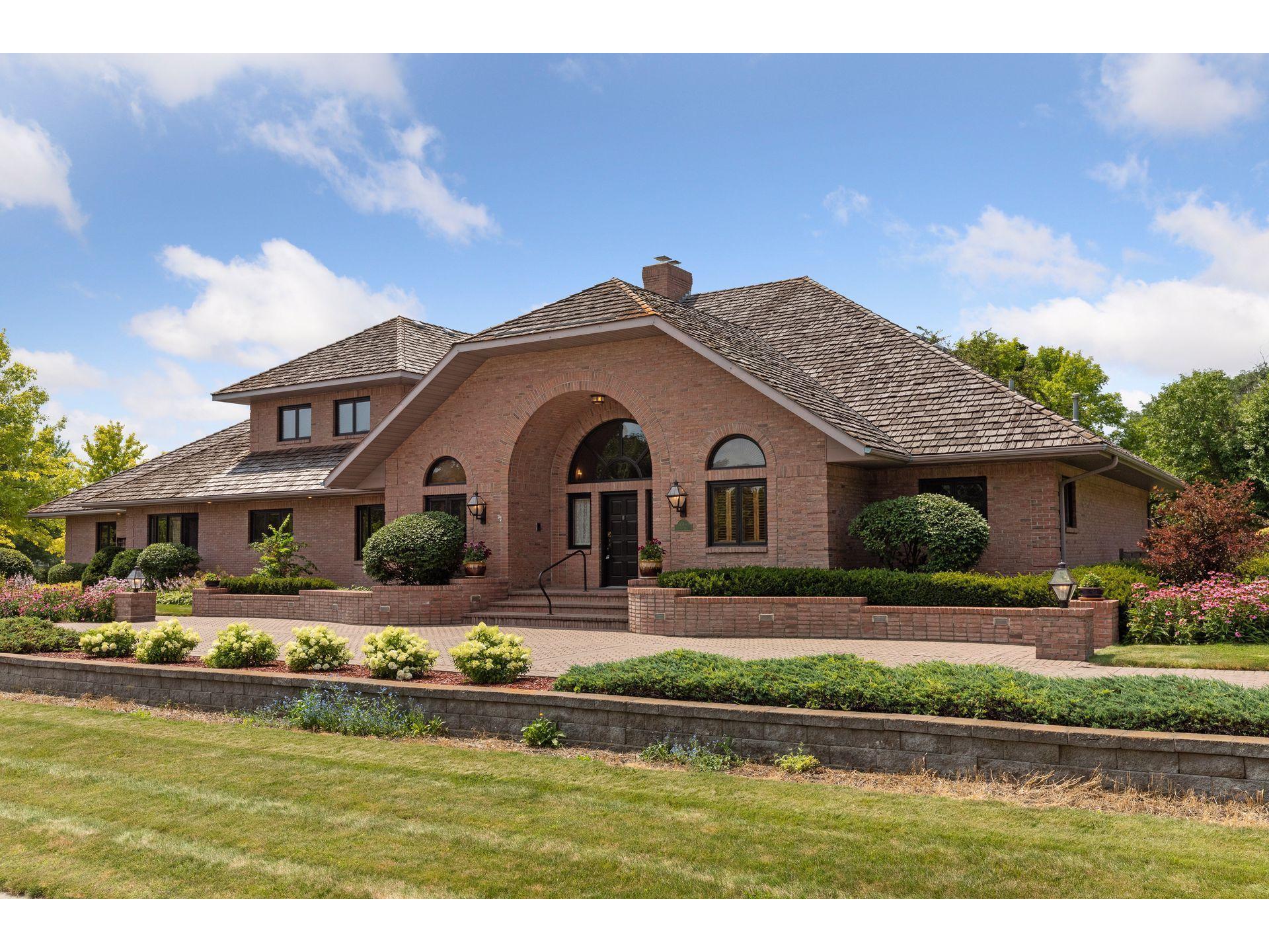 1516 Hansen Drive SW, Willmar, MN 56201 MLS 6024611 Edina Realty