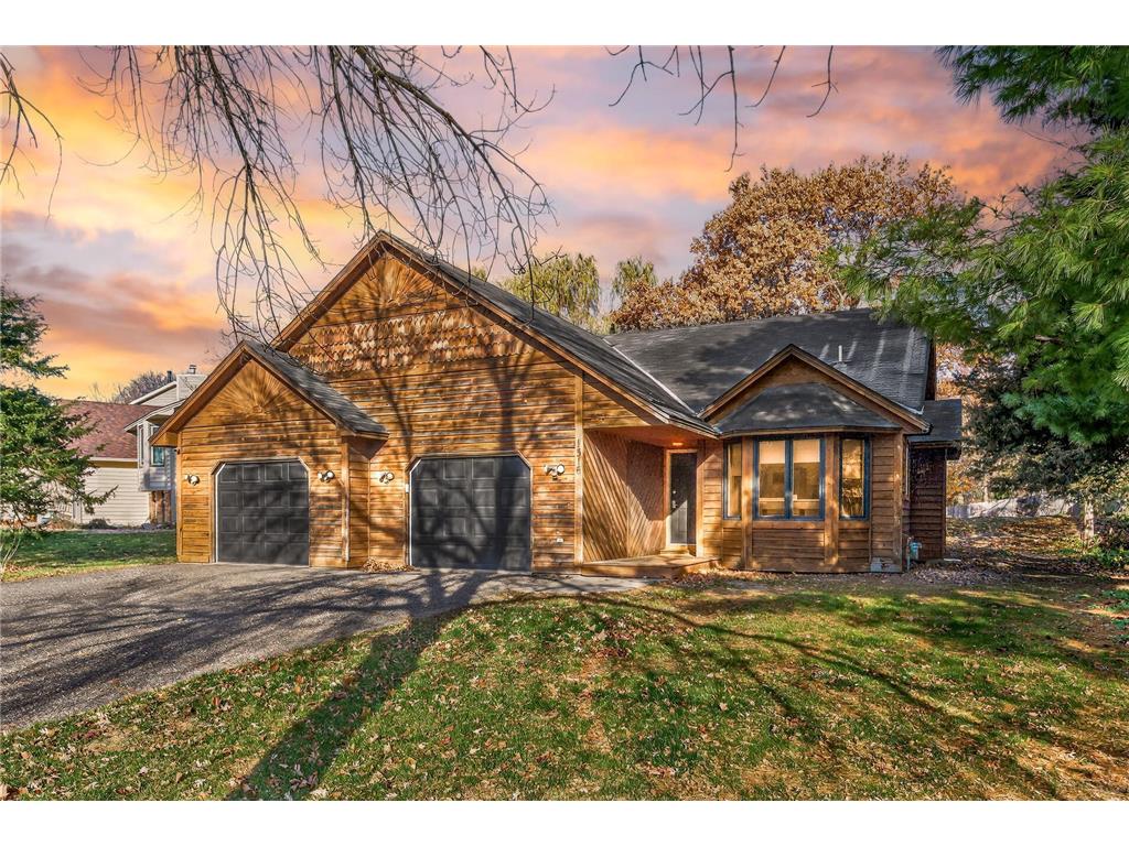 1516 Rushmore Drive Burnsville MN 55306 6820609 image1