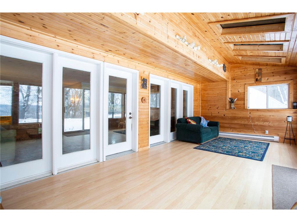 1516 Twin Springs Road Houlton WI 54082 - St Croix River 6822610 image19