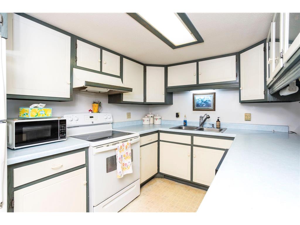 1516 Twin Springs Road Houlton WI 54082 - St Croix River 6822610 image24