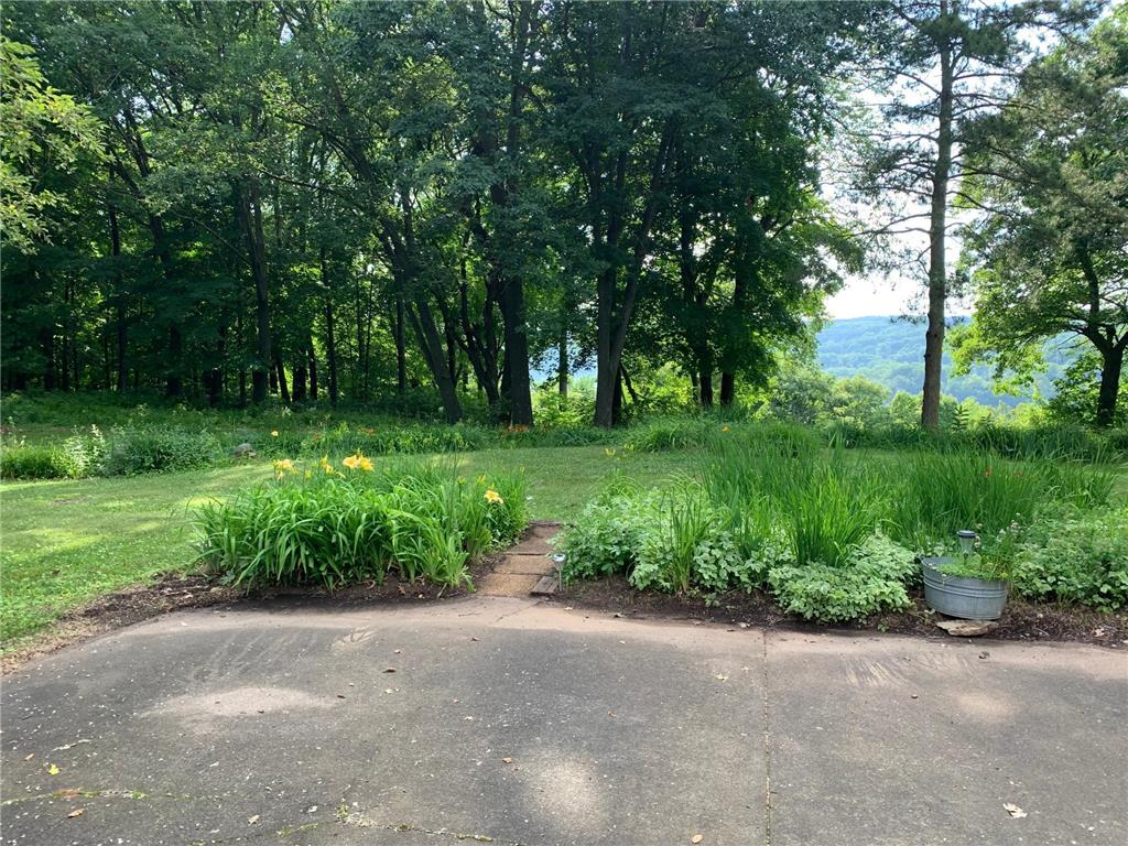 1516 Twin Springs Road Houlton WI 54082 - St Croix River 6822610 image54