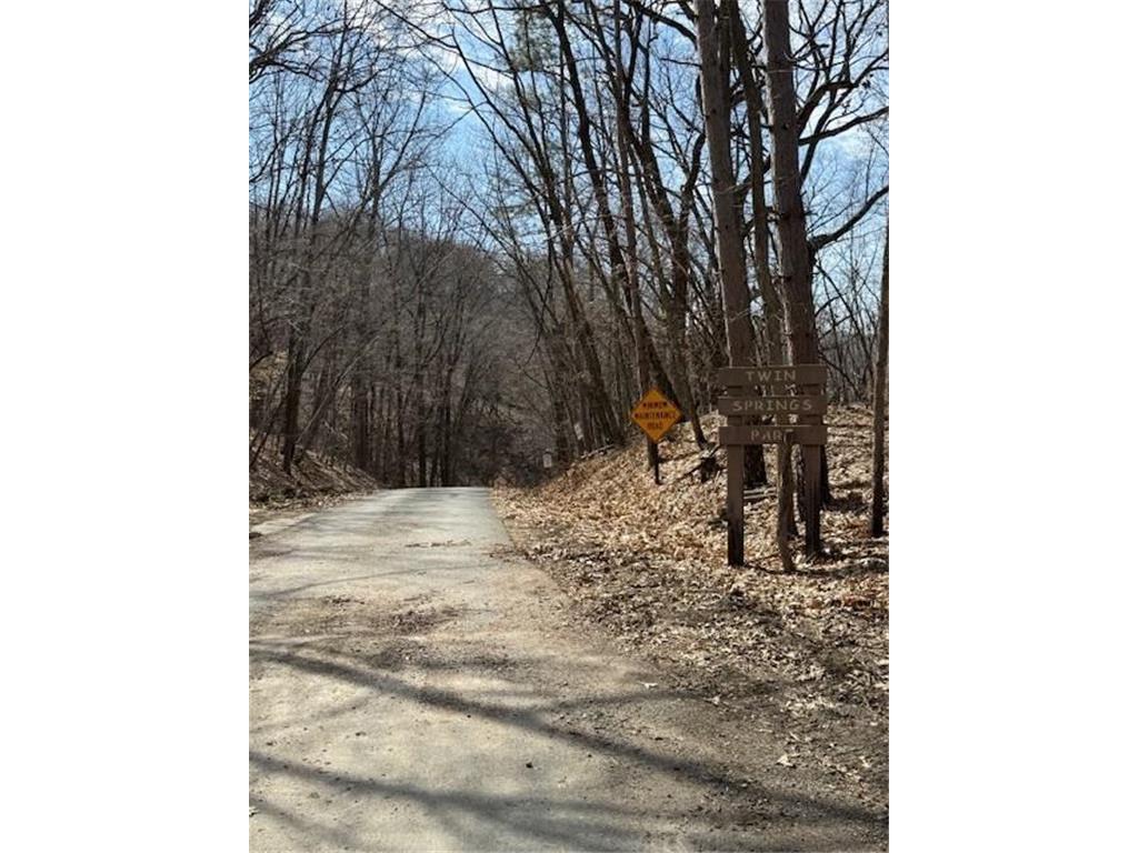 1516 Twin Springs Road Houlton WI 54082 - St Croix River 6822610 image62