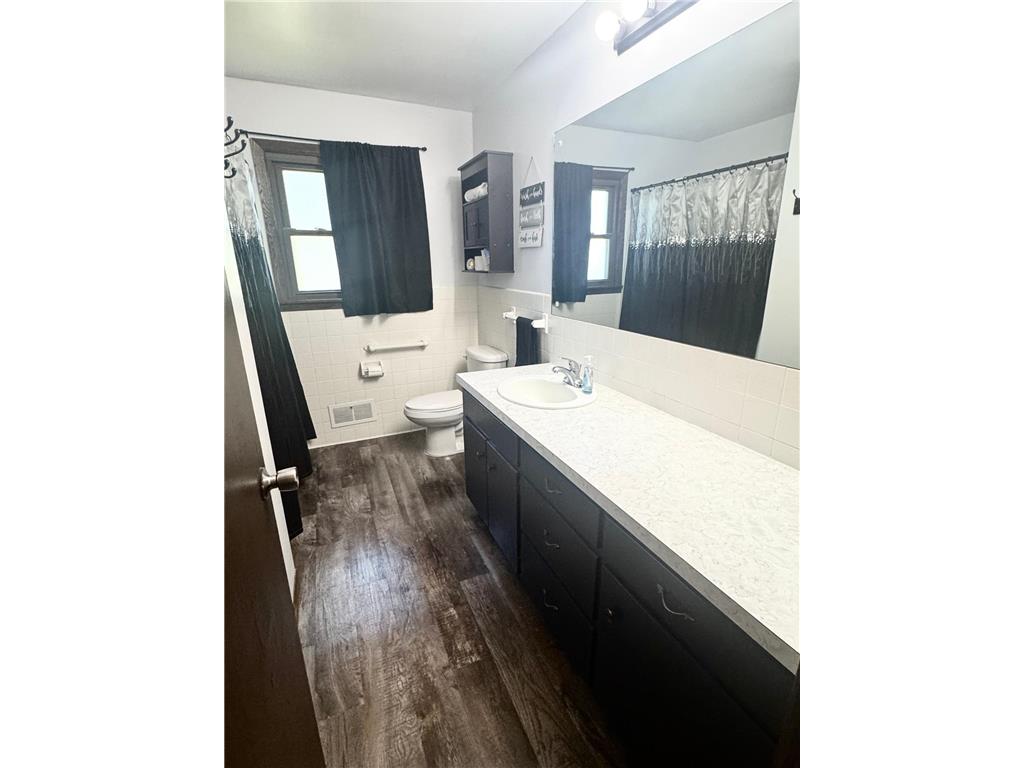 1516 Wellington Crescent Faribault MN 55021 7110568 image20