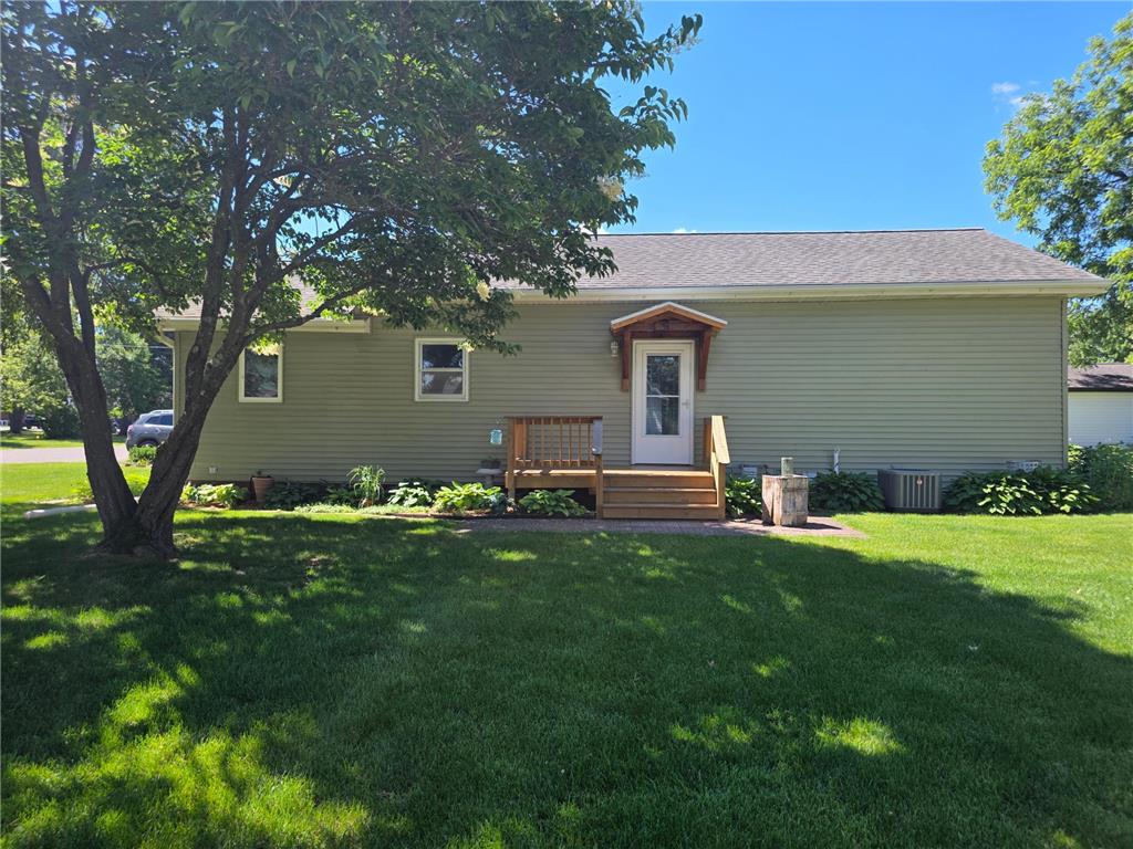 1517 3rd Street Chetek WI 54728 7097332 image5