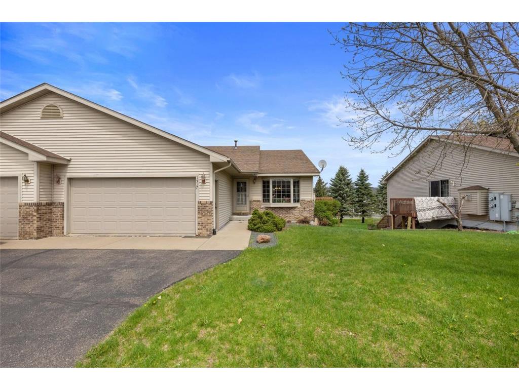 1517 Covey Drive, River Falls, WI, 54022 MLS 6370776 Edina Realty